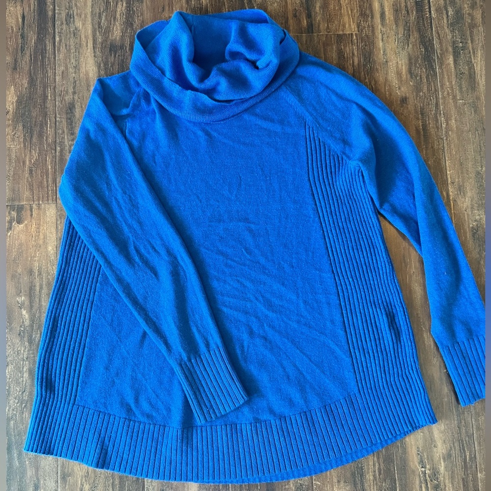 Loft blue turtleneck sweater. Size medium